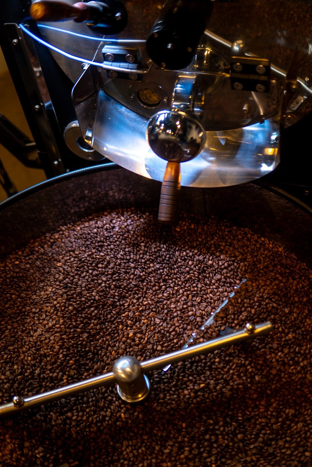 Grãos de café durante a torra